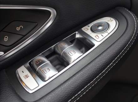 Mercedes-Benz - C-class