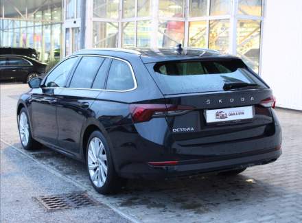 Škoda - Octavia