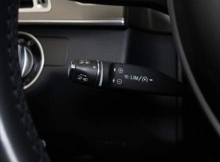 Mercedes-Benz - E-class