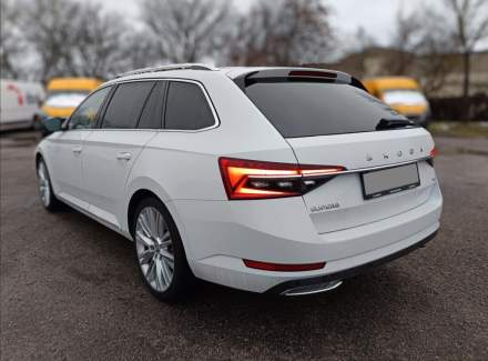 Škoda - Superb