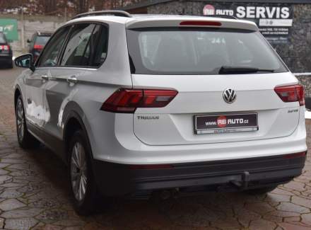 Volkswagen - Tiguan