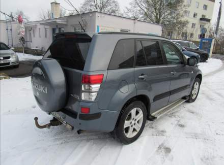 Suzuki - Grand Vitara