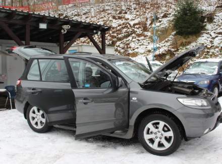 Hyundai - Santa FE