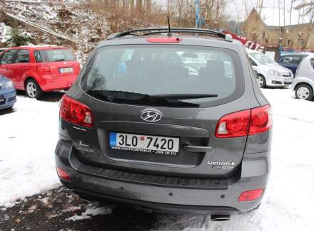 Hyundai - Santa FE