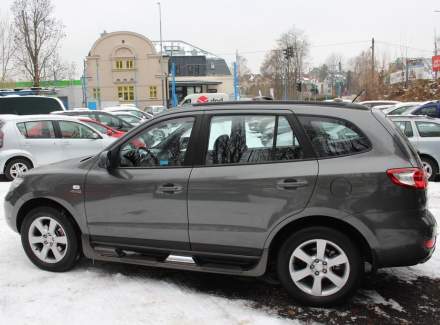 Hyundai - Santa FE