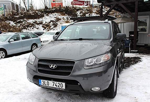Hyundai - Santa FE
