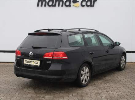 Volkswagen - Passat