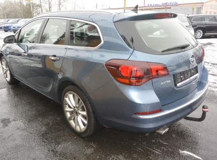 Opel - Astra