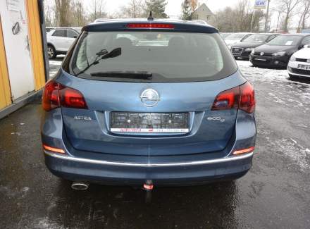 Opel - Astra