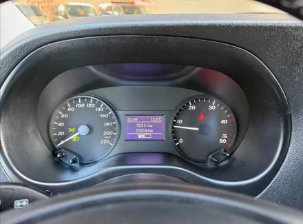 Mercedes-Benz - Vito