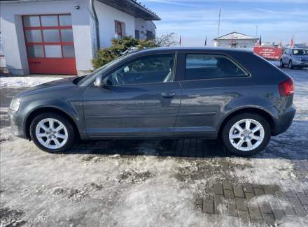 Audi - A3