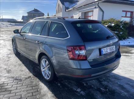 Škoda - Octavia