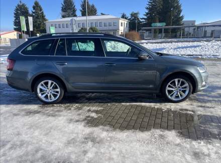 Škoda - Octavia