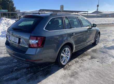 Škoda - Octavia