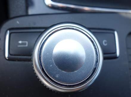 Mercedes-Benz - C-class