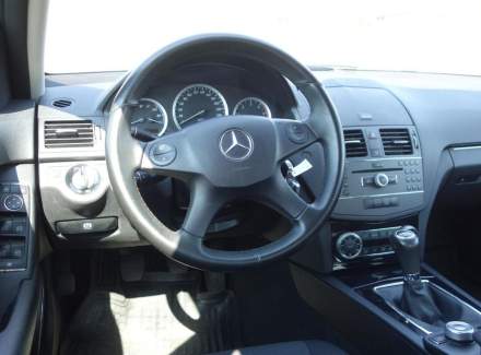 Mercedes-Benz - C-class