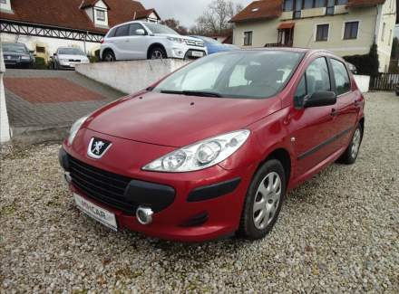 Peugeot - 307