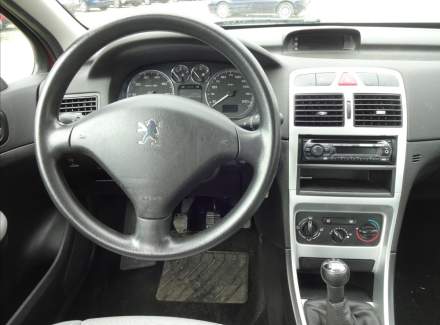 Peugeot - 307