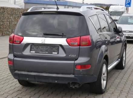 Peugeot - 4007