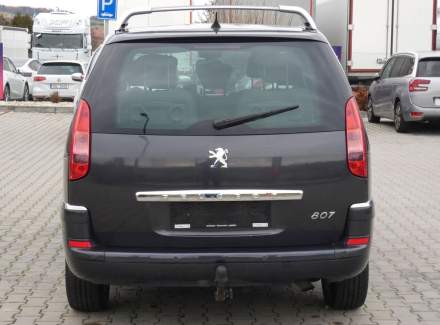 Peugeot - 807