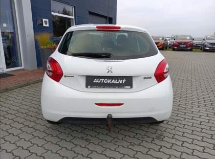 Peugeot - 208
