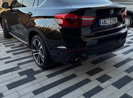 BMW - X6