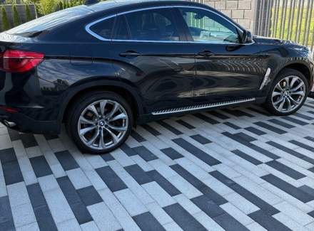 BMW - X6