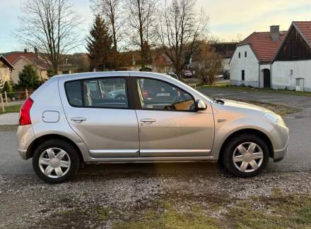 Dacia - Sandero