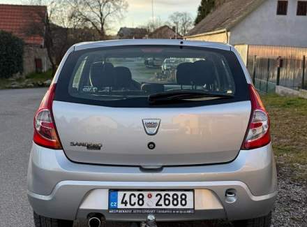 Dacia - Sandero