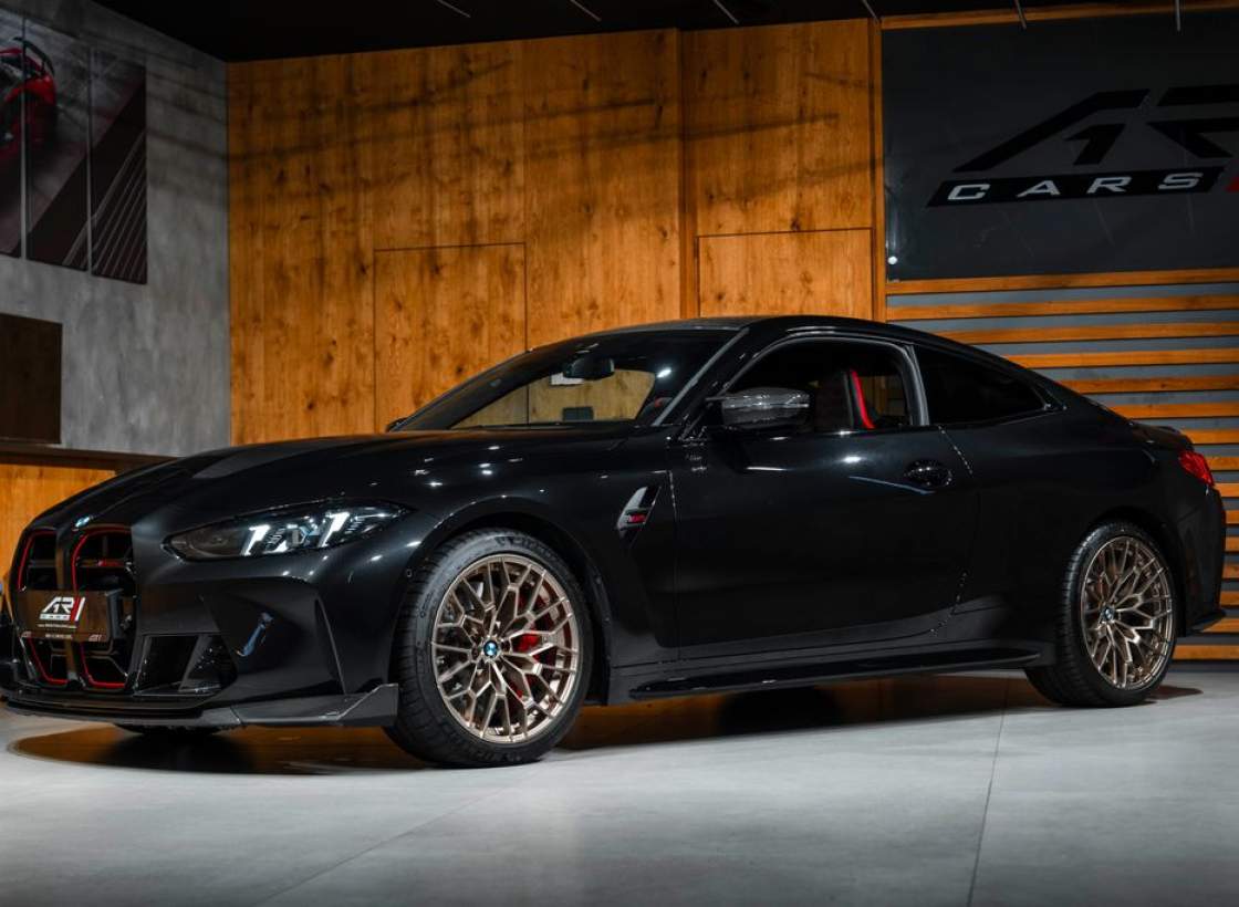 BMW - M4