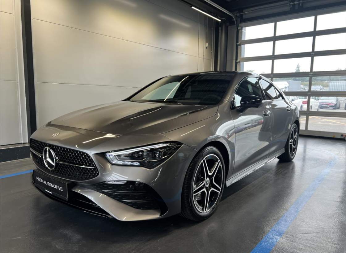 Mercedes-Benz - CLA