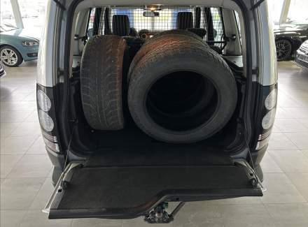 Land Rover - Discovery