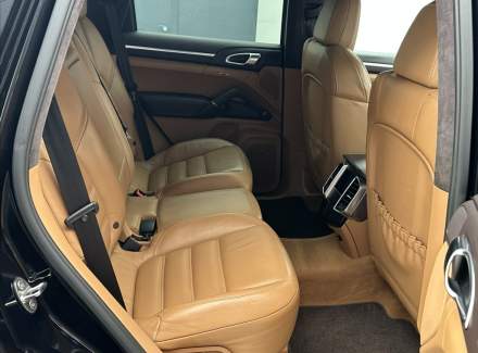 Porsche - Cayenne