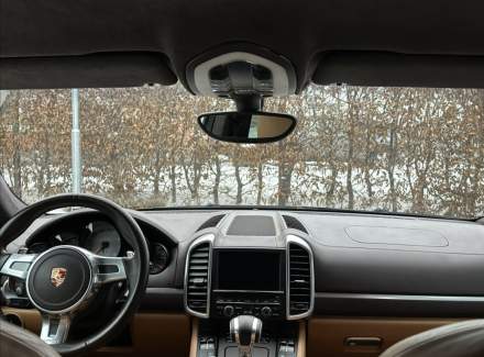 Porsche - Cayenne