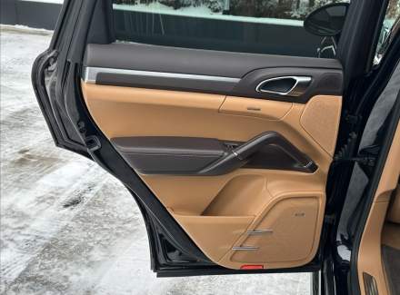 Porsche - Cayenne