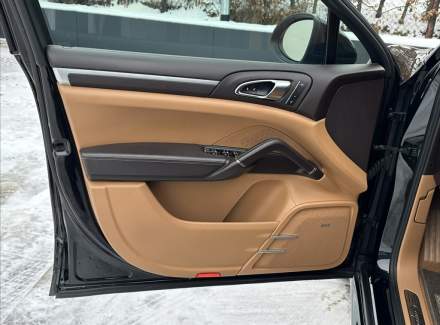 Porsche - Cayenne