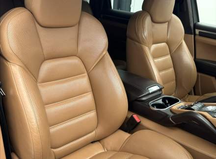 Porsche - Cayenne
