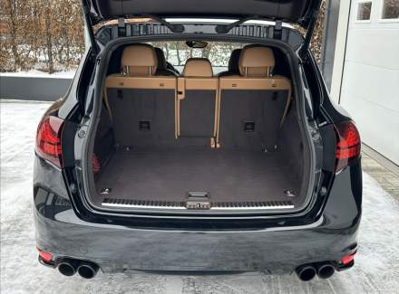 Porsche - Cayenne