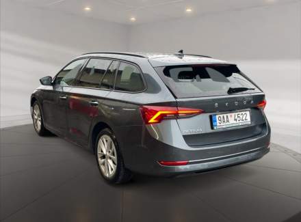 Škoda - Octavia