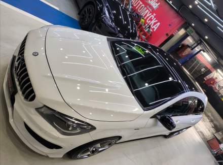 Mercedes-Benz - CLA