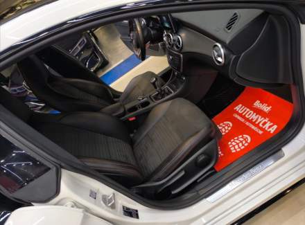 Mercedes-Benz - CLA