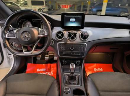 Mercedes-Benz - CLA