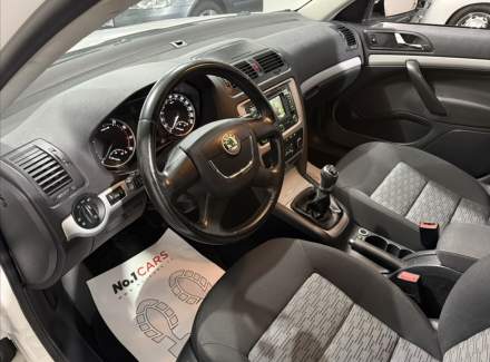 Škoda - Octavia