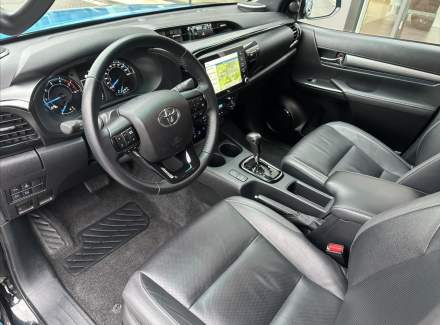 Toyota - Hilux