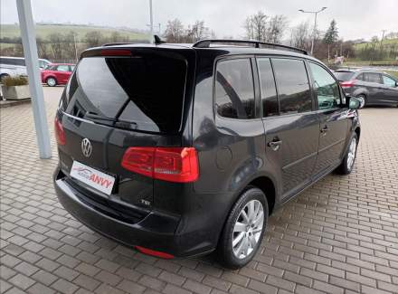 Volkswagen - Touran