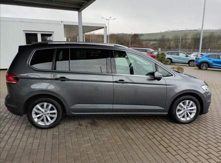 Volkswagen - Touran