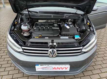 Volkswagen - Touran