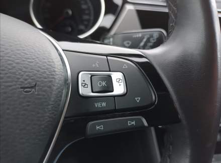 Volkswagen - Touran