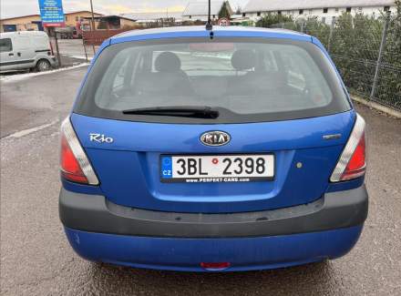 Kia - Rio
