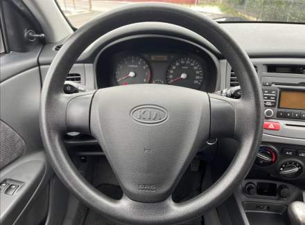 Kia - Rio
